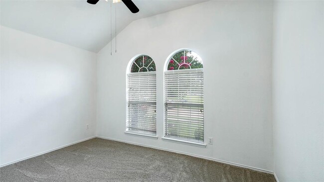 Building Photo - 5112 Bald Cypress Ln