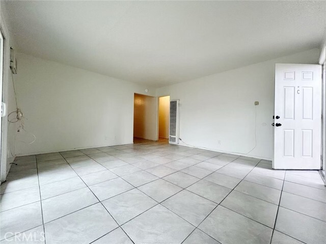 Building Photo - 1016 W El Morado Ct