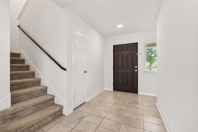 Building Photo - 28407 Bobcat Bayou Dr