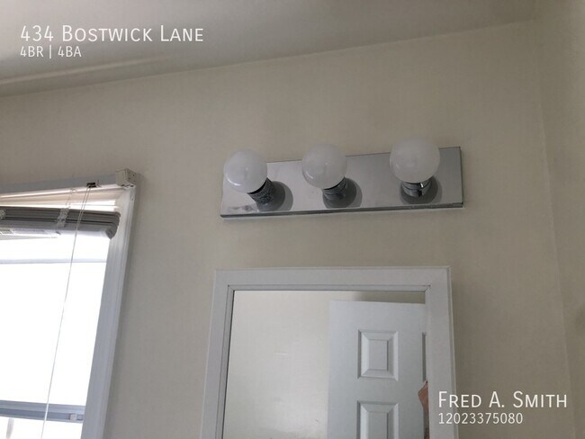 Building Photo - 434 Bostwick Ln