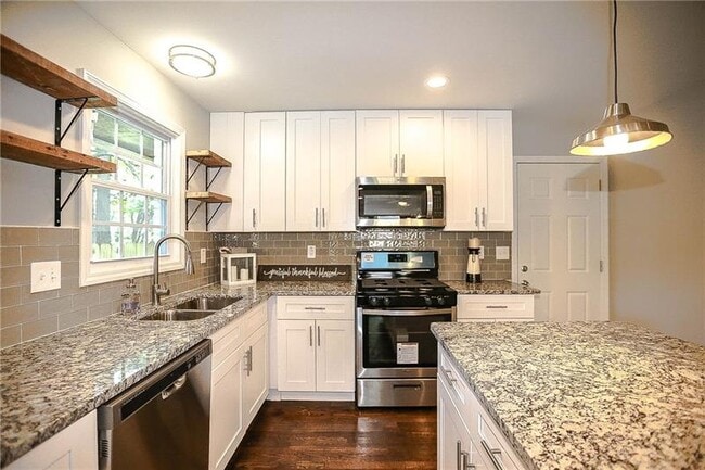Building Photo - 455 Dollar Mill Rd SW