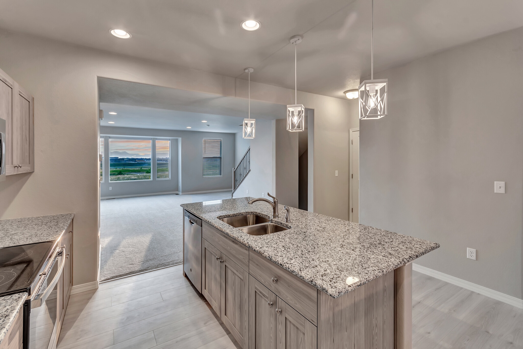Building Photo - 7476 Johnsontown Hts
