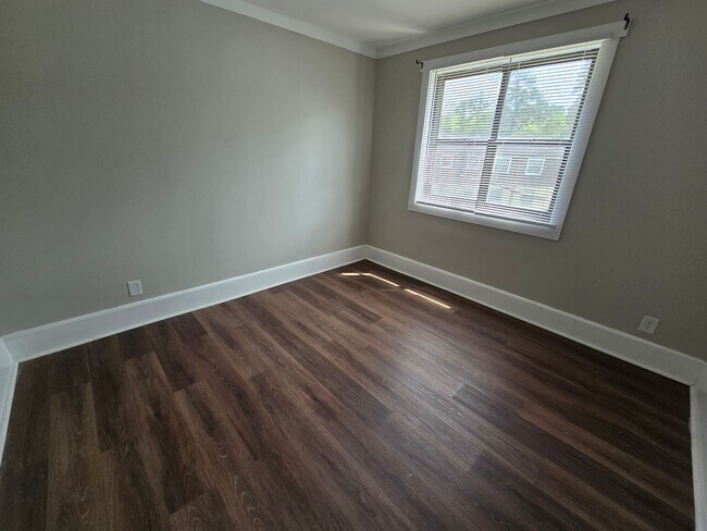 Building Photo - 4600 Fort Jackson Blvd