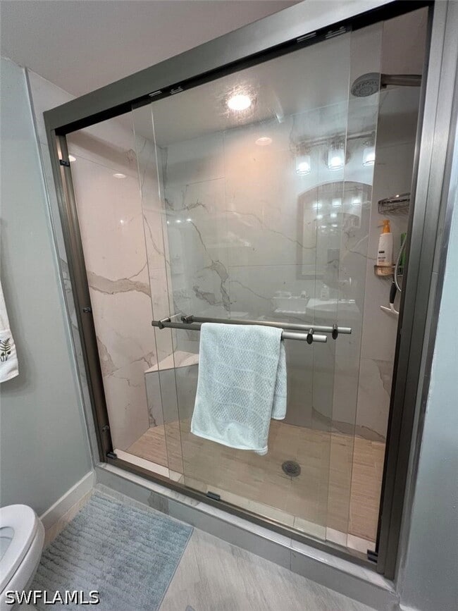 Building Photo - 1535 Chesapeake Ave