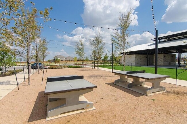 Building Photo - 409 Otto Ave