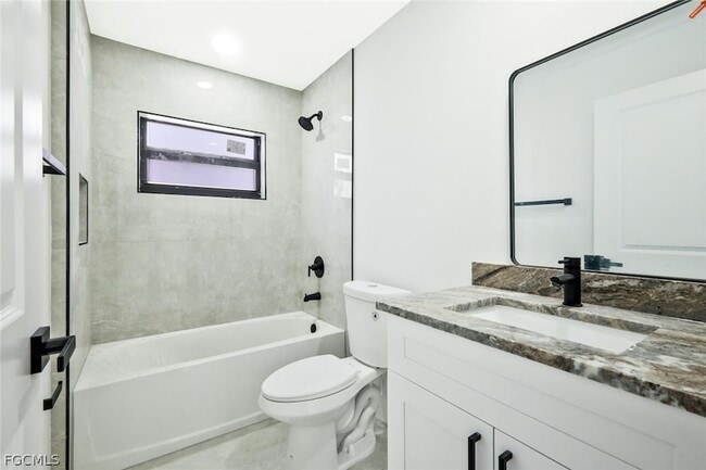 Building Photo - 3413 27th St SW