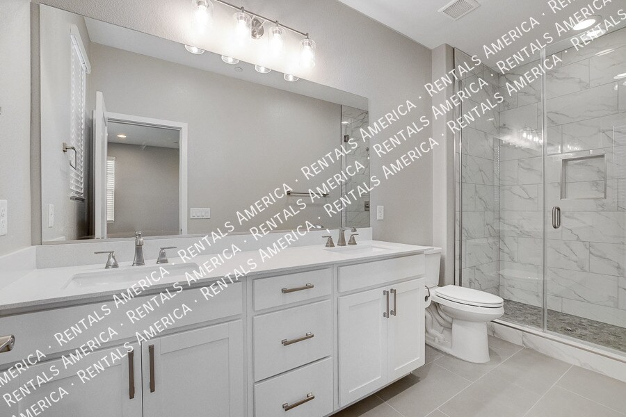 Building Photo - 144 Kimberlite Dr