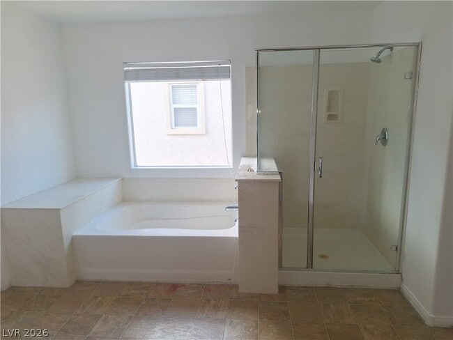 Building Photo - 304 Raptors View Ave