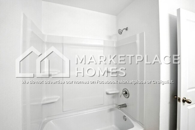 Building Photo - 15233 Dionysus Ln