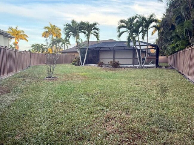 Building Photo - 4BR / 2BA Pool Home Near the Beach – Bonita Springs, FL