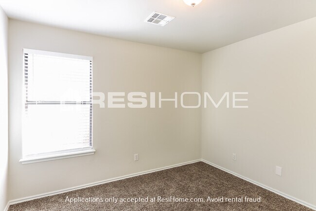 Building Photo - Home for Rent