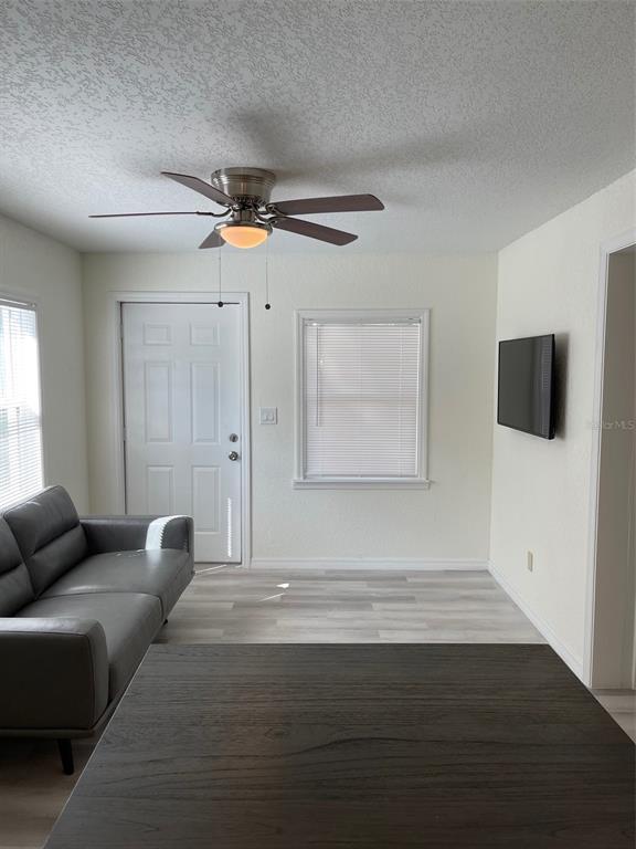 Building Photo - 1130 Monaco Dr