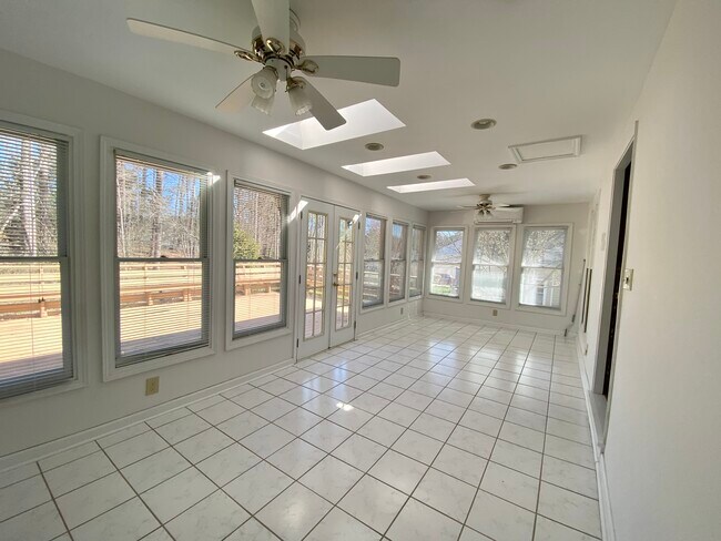 Sunroom - 2160 Heritage Trace Ln