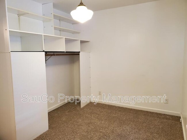 Building Photo - 2114  A. Street - 2