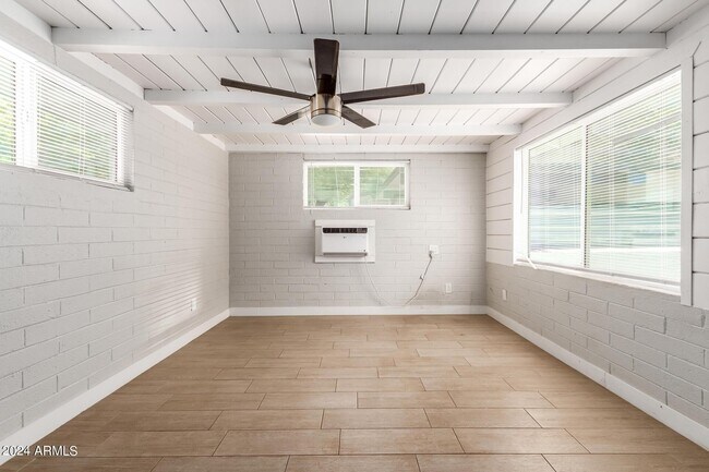 Building Photo - 3027 N 37th St