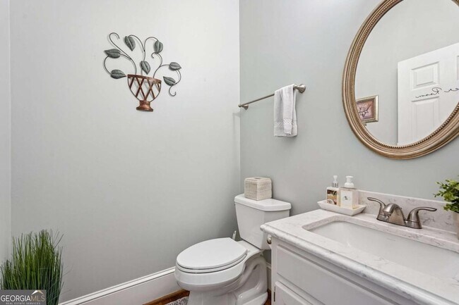 Building Photo - 3302 Greencastle Chase NE