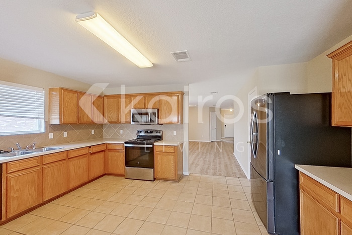 Building Photo - 3601 Starfish Dr