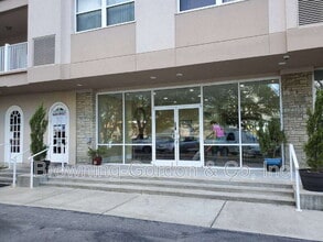 Building Photo - 3415 West End Ave