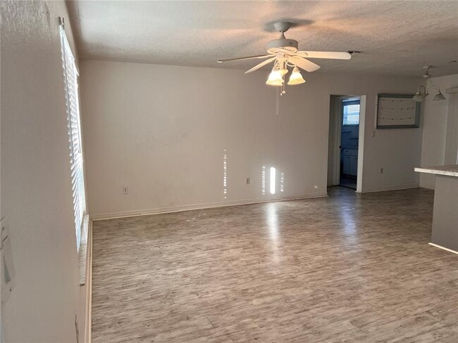 Building Photo - 3312 Vasco St