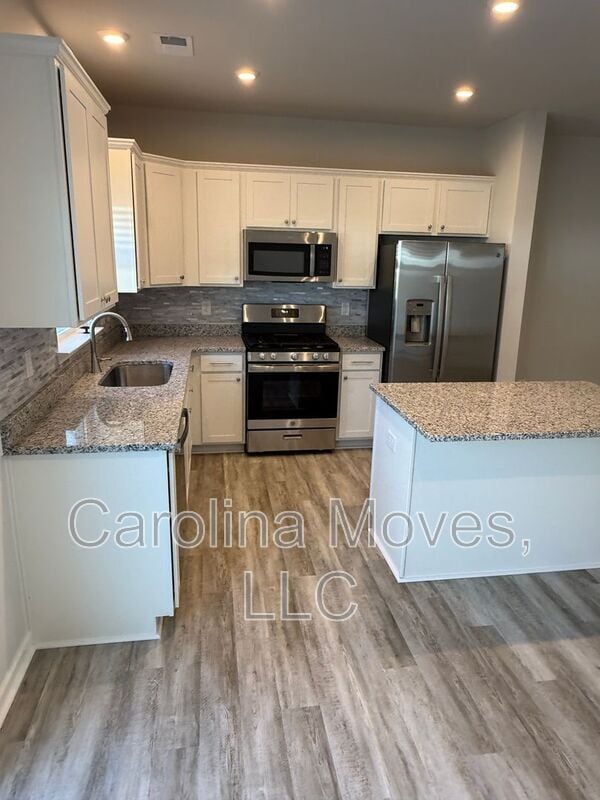 Building Photo - 171 Randwick Ln