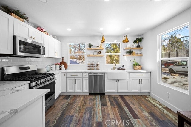 Building Photo - 27584 Weirwood Dr