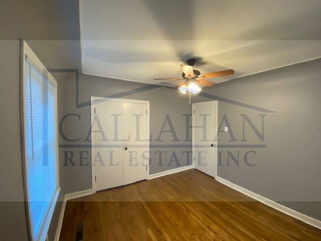 Building Photo - Park Hill Updated 4 bedroom