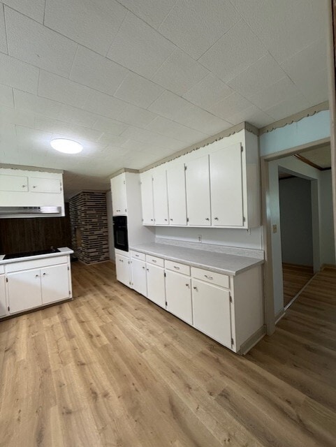 Building Photo - 208 E Rainbow Dr