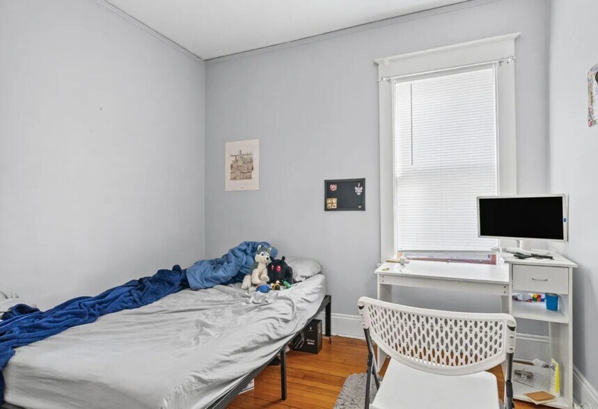 Building Photo - 569 Washington Ave