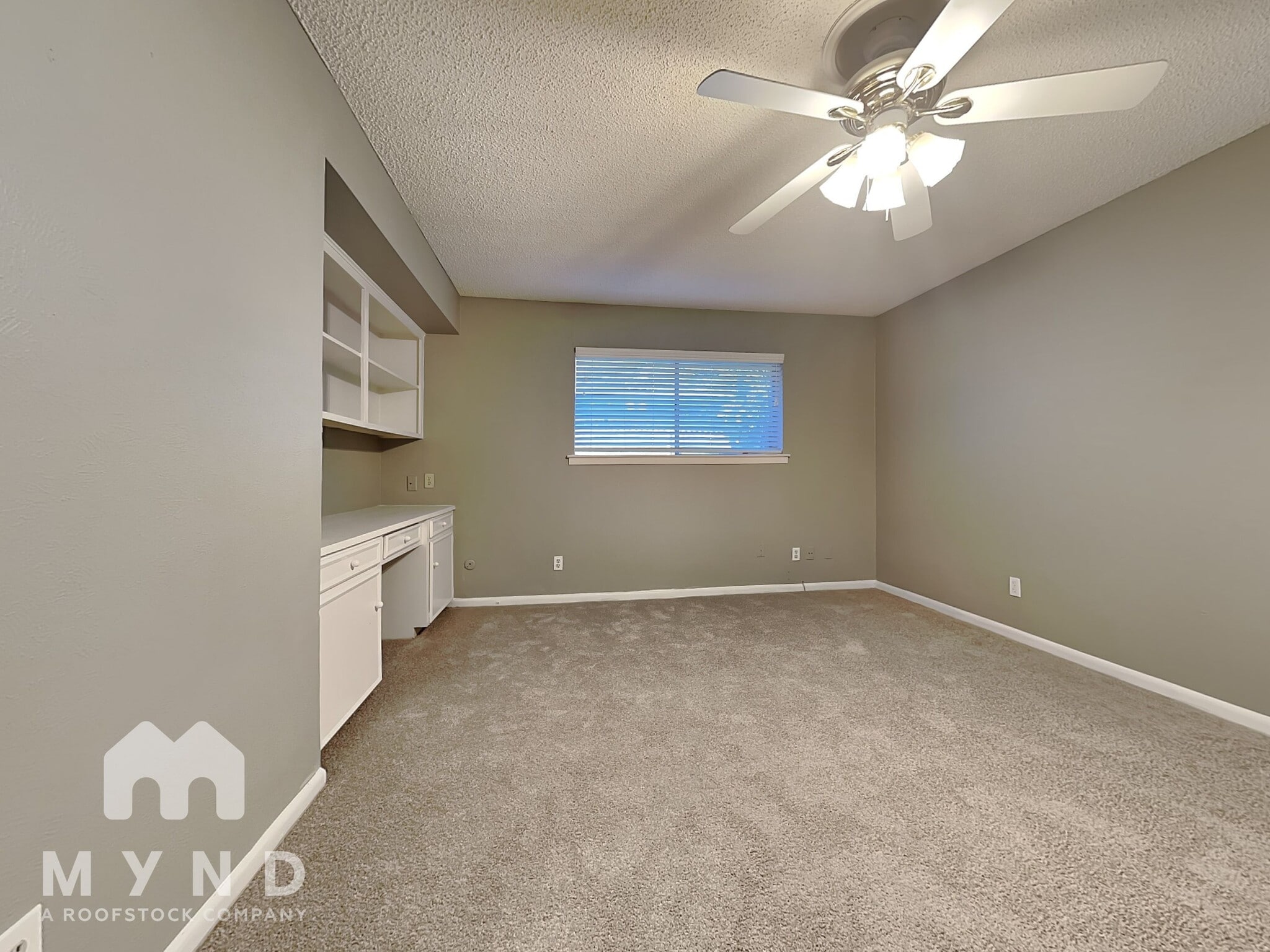 Building Photo - 314 Towne House Ln