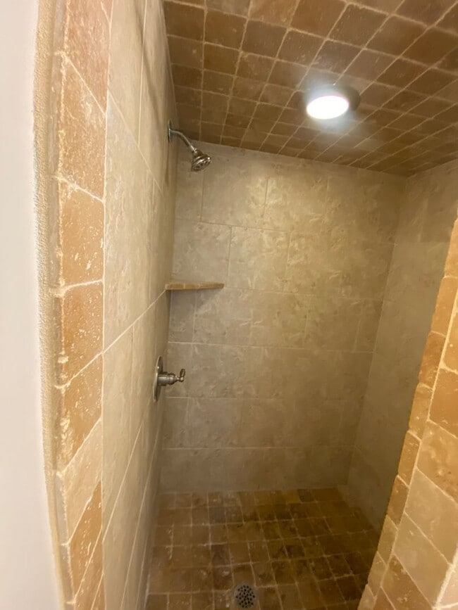 Building Photo - Beautiful 3BR Home – Comfort & Functionality