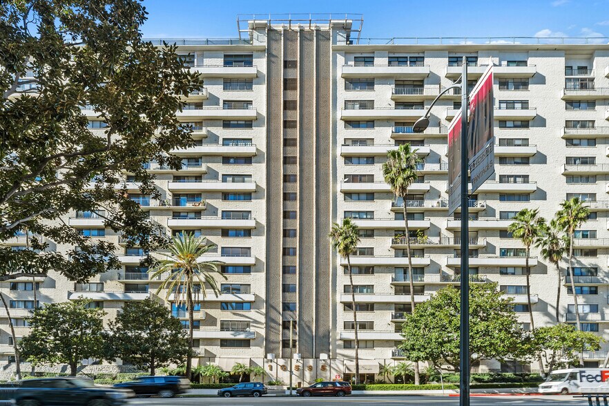 Building Photo - 10535 Wilshire Blvd