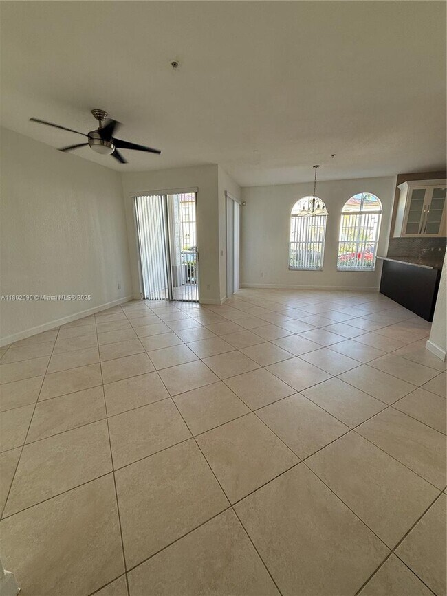 Building Photo - 4435 SW 160th Ave