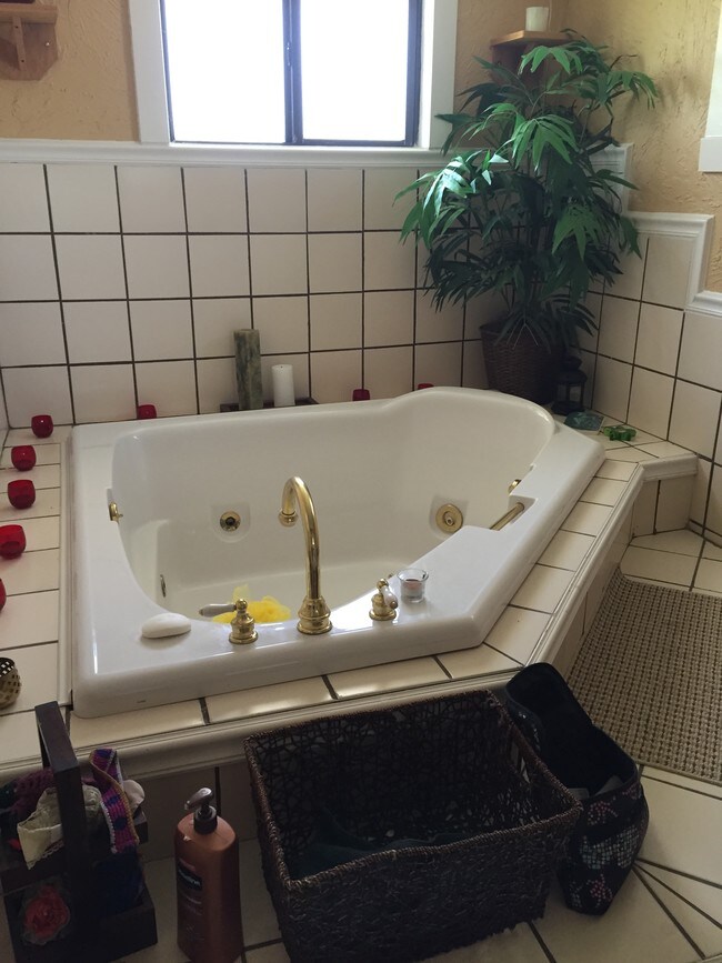 master bathroom - 473 Boulevard