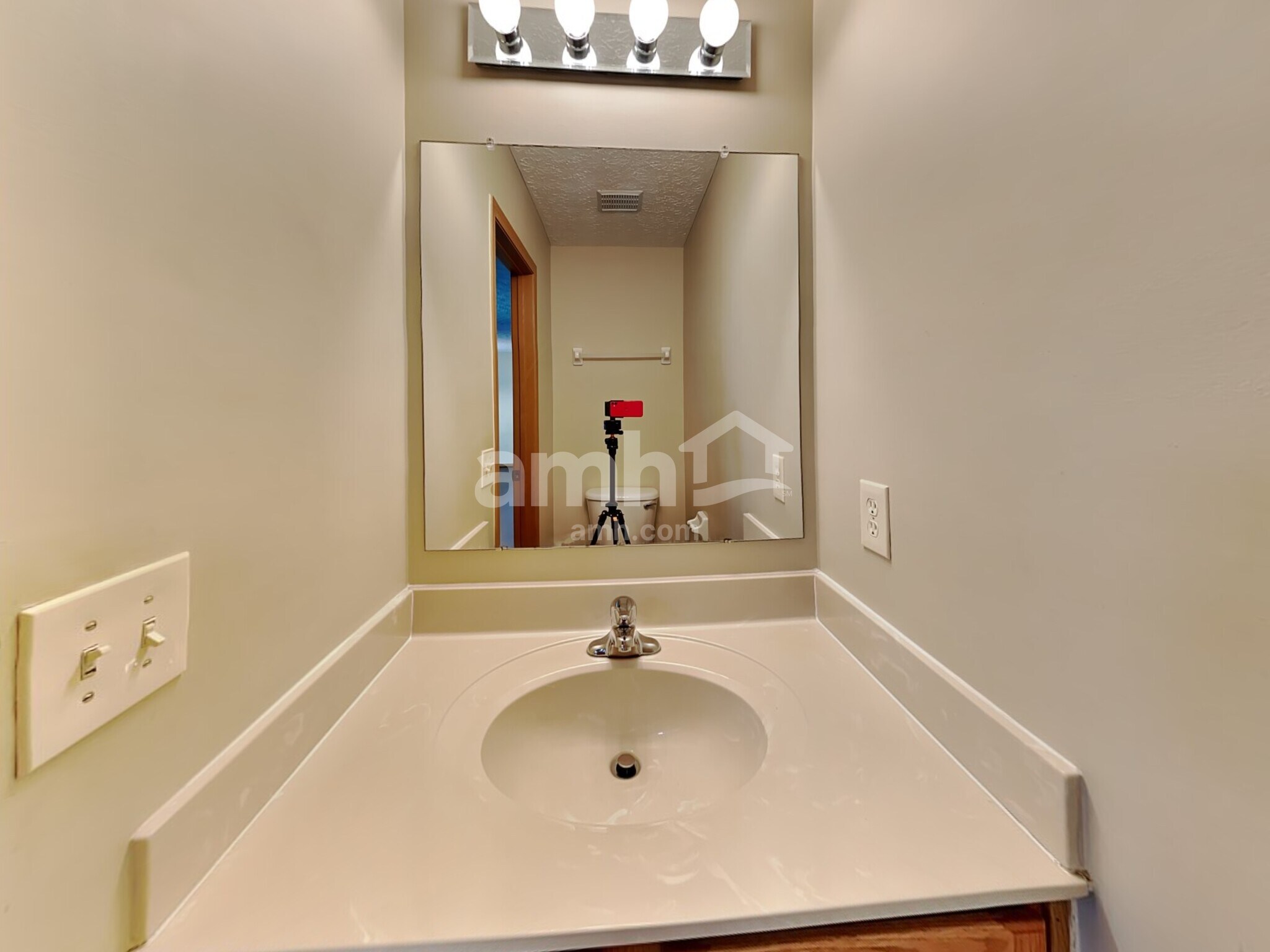 Building Photo - 3621 Lifestyle Blvd