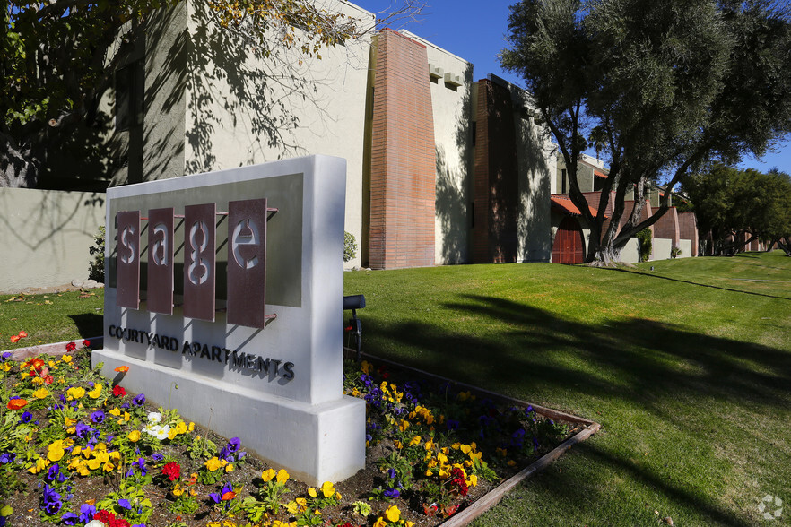 Primary Photo - Sage Courtyard