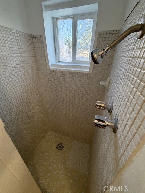 Building Photo - 66351 First St