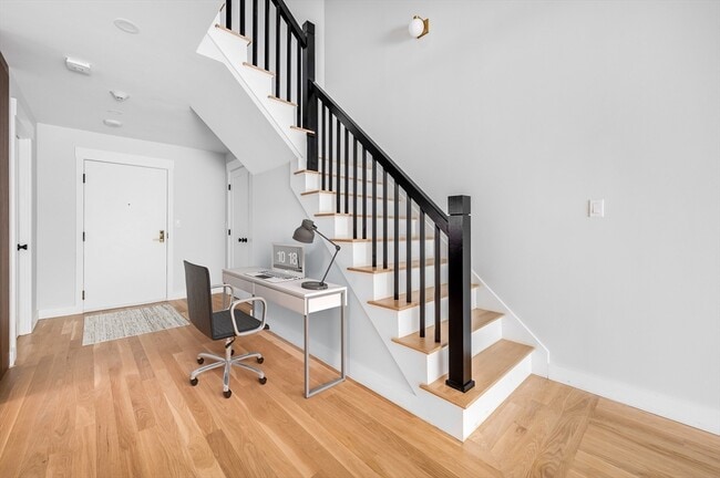 Building Photo - 199 Coolidge Ave