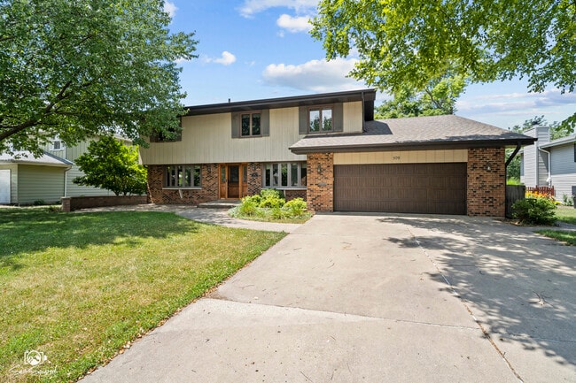 Building Photo - 509 Apollo Dr