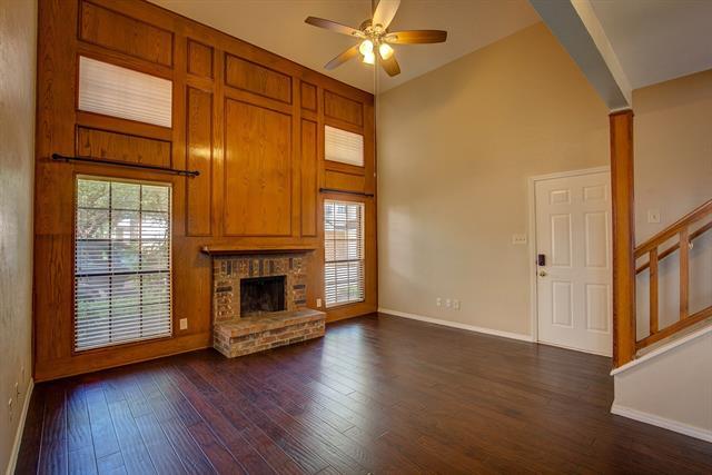 Building Photo - 300 Stoneledge Dr