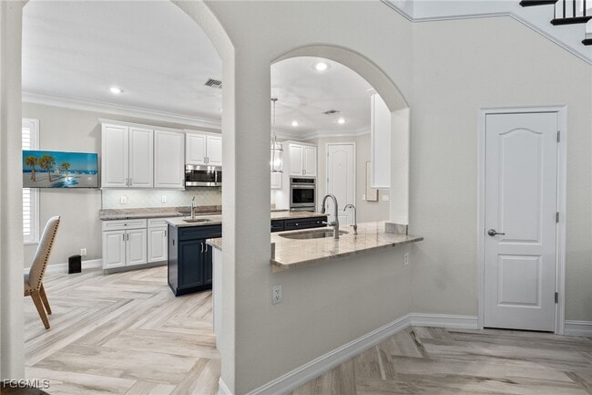 Building Photo - 5015 Sands Blvd