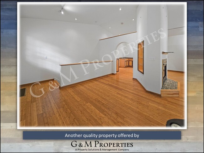 Building Photo - Rare Studio Apartment Available Now in Can...