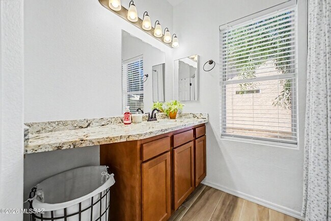 Building Photo - 9951 E Paseo San Bruno