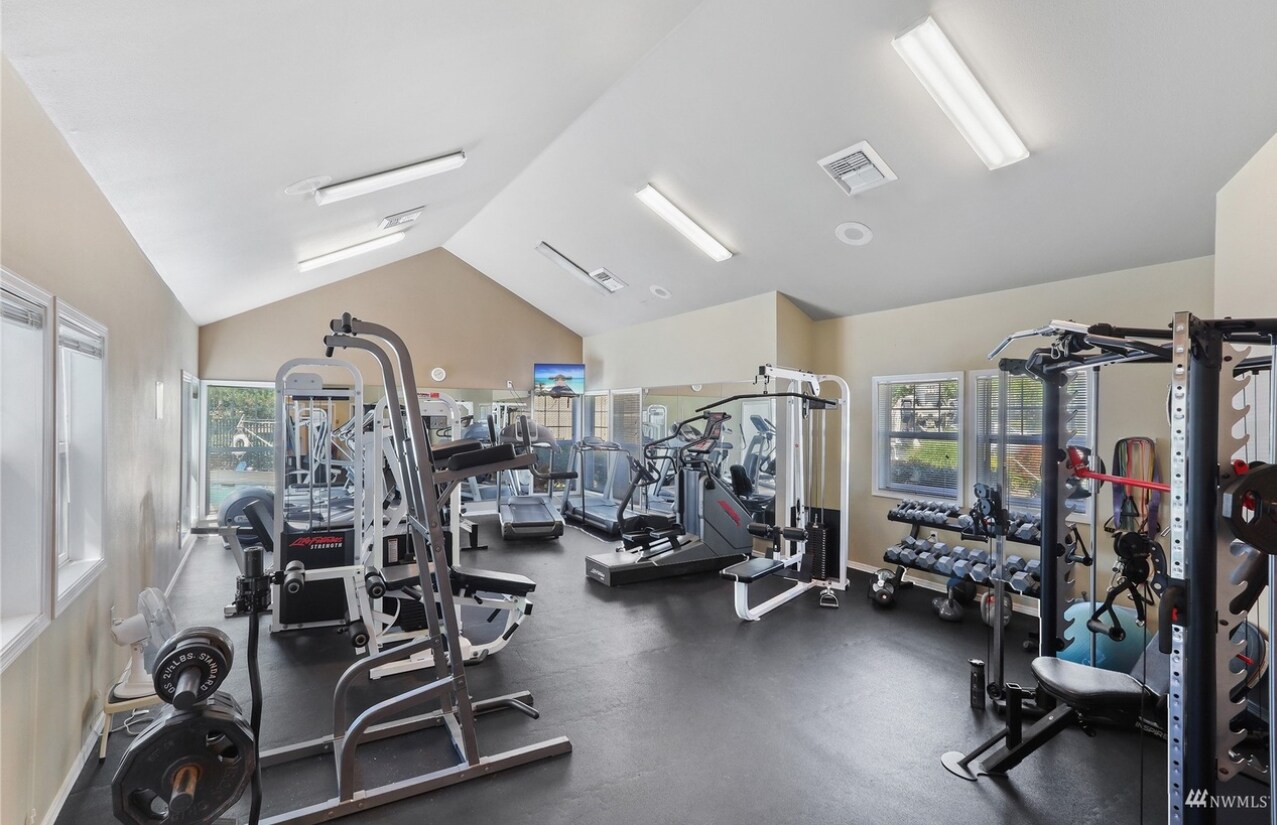 Building Photo - 7711 NE 175th St