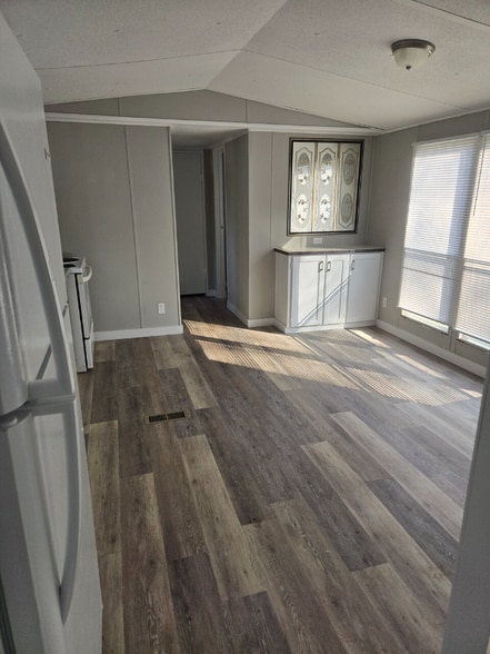 Building Photo - 359 Dallas Spencer Mountain Rd