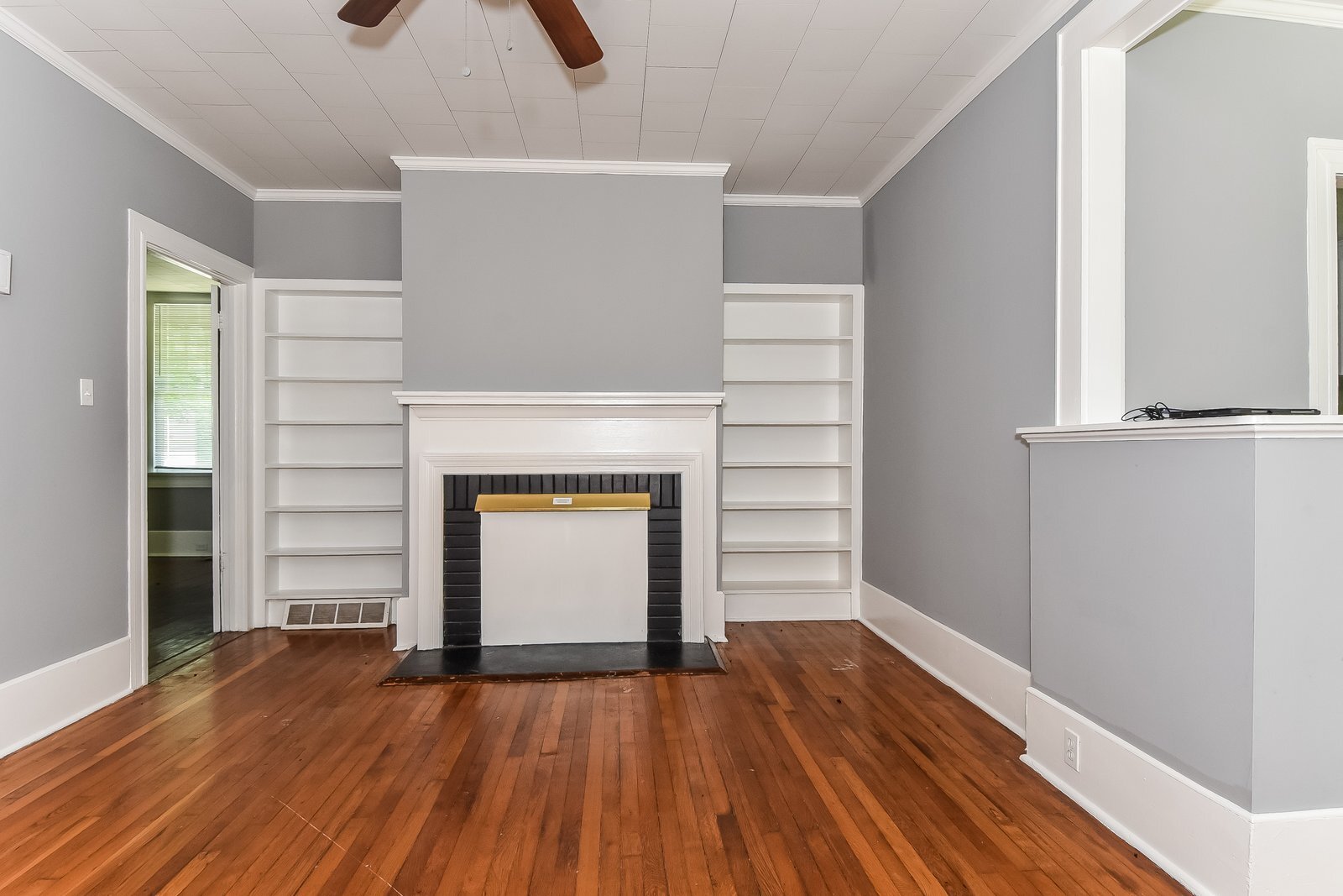 Building Photo - 204 S Adair St