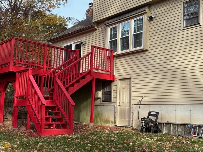 Building Photo - 5 Beaver Dam Trail