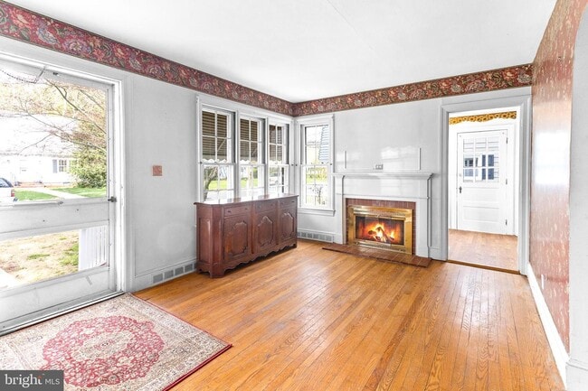 Building Photo - 11707 Mansion St