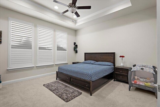 Building Photo - 9033 Rattlesnake Trail