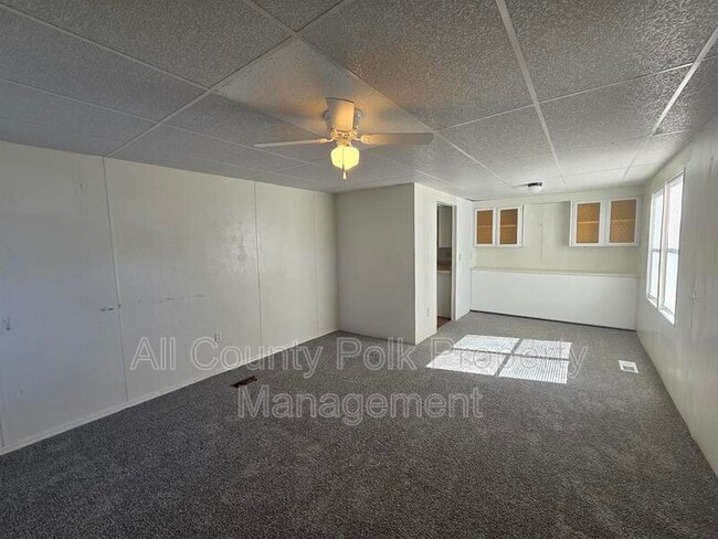 Building Photo - 2735 W 10th St