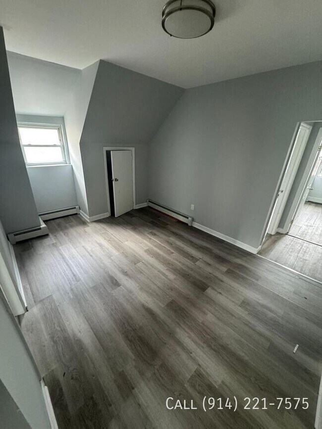 Building Photo - 104 Buena Vista Ave